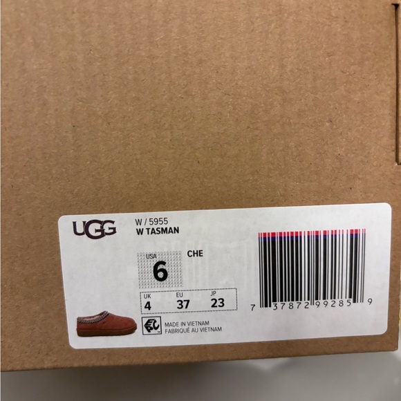 Brand new women’s Tasman Uggs size 6 chestnut. In original box and packa… - Picture 13 of 15